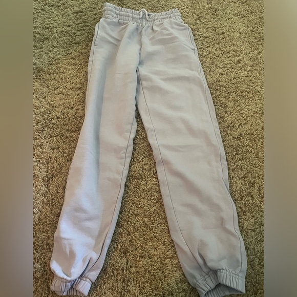 Aritzia TNA Joggers - Picture 1 of 4